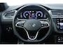 Volkswagen Tiguan 1.5 TSI R-Line Business+ | Panorama dak | Trekhaak |