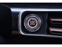 Mercedes-Benz EQC 400 4MATIC AMG Line 80 kWh 1e eigen. NAP Navigatie Excellence-pack Premium-Pack Rijassist-Pack wegklapbare-trekhaak 21"-lmv ECC ACC schuif/kantel-dak MEMO Sportstoelen half leder verwarmd 4-zone clima sfeerverlichting PDC v+a 360 camera Apple HUD