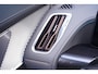 Mercedes-Benz EQC 400 4MATIC AMG Line 80 kWh 1e eigen. NAP Navigatie Excellence-pack Premium-Pack Rijassist-Pack wegklapbare-trekhaak 21"-lmv ECC ACC schuif/kantel-dak MEMO Sportstoelen half leder verwarmd 4-zone clima sfeerverlichting PDC v+a 360 camera Apple HUD