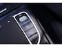 Mercedes-Benz EQC 400 4MATIC AMG Line 80 kWh 1e eigen. NAP Navigatie Excellence-pack Premium-Pack Rijassist-Pack wegklapbare-trekhaak 21"-lmv ECC ACC schuif/kantel-dak MEMO Sportstoelen half leder verwarmd 4-zone clima sfeerverlichting PDC v+a 360 camera Apple HUD