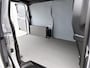 Citroën Jumpy Club M 120pk BlueHDI Automaat | Navigatie | Camera achter | Trekhaak | 3-zitplaatsen | Cruise control | Apple Carplay en Android auto