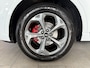 Ford Kuga 2.5 PHEV ST-Line X 243 pk Nieuw Model - Elektrisch verstelbare voorstoelen - Elektrische achterklep - Adaptieve Cruise Control