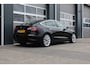 Tesla Model 3 Standard RWD Plus 60 kWh | Trekhaak & 19 Inch | Nette Nederlandse Tesla met lage kilometerstand (SOH 86,4%)