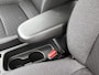 Toyota Yaris 1.5 Hybrid Style + | BTW voertuig | Head-Up Display | Dodehoek detectie | Parkeersensoren voor+achter | Draadloze telefoonlader | Navigatie | Apple CarPlay/Android Auto |
