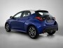 Toyota Yaris 1.5 Hybrid Style + | BTW voertuig | Head-Up Display | Dodehoek detectie | Parkeersensoren voor+achter | Draadloze telefoonlader | Navigatie | Apple CarPlay/Android Auto |