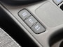 Toyota Yaris 1.5 Hybrid Style + | BTW voertuig | Head-Up Display | Dodehoek detectie | Parkeersensoren voor+achter | Draadloze telefoonlader | Navigatie | Apple CarPlay/Android Auto |