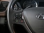 Hyundai i20 1.2 HP i-Motion - Dealer onderhouden! - Airco - Bluetooth - Allseasons - Sensor achter