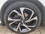 Renault Scenic 1.2 TCe Bose | Trekhaak | Pack Easy Park | Massagestoelen | Dode hoek herkenning | 20 inch lmv | Camera achter | Groot Navigatiescherm