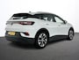 Volkswagen ID.4 Life 77 kWh Automaat SOH 90% Navigatie Apple Carplay/Android Auto Adaptive Cruise Control Parkeersensoren Stoel- en stuurverwarming Full Led Climate Control Lichtmetalen velgen