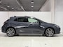 Toyota Corolla Hybrid 180 Executive | VOORRAAD | €4.100 VOORDEEL | PANORAMA-DAK | PDC V+A | BSM | ACC | STOEL + STUUR VERWARMING