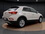 Volkswagen T-Roc 1.5 TSI Life | Stoelverwarming | Parkeerhulp | Spiegelpakket | Carplay | Getint Glas |