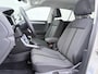 Volkswagen T-Roc 1.5 TSI Life | Stoelverwarming | Parkeerhulp | Spiegelpakket | Carplay | Getint Glas |