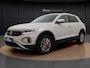 Volkswagen T-Roc 1.5 TSI Life | Stoelverwarming | Parkeerhulp | Spiegelpakket | Carplay | Getint Glas |