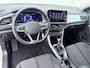 Volkswagen T-Roc 1.5 TSI Life | Stoelverwarming | Parkeerhulp | Spiegelpakket | Carplay | Getint Glas |