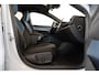 Volvo EX30 Cross Country P5 Long Range 272PK Europa Plus 69kWh | Privacy glas | Power Seats | Stoelverw | HK Audio