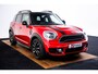 MINI Countryman 2.0 Cooper S ALL4 Salt Trekhaak - Camera - Comfort access - Stoelverwarming - Elektrische achterklep - Park Assistant - Navigatie