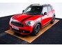 MINI Countryman 2.0 Cooper S ALL4 Salt Trekhaak - Camera - Comfort access - Stoelverwarming - Elektrische achterklep - Park Assistant - Navigatie