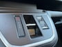 Peugeot e-Expert Combi L3 75kWh 136pk | 9-persoons | Achterdeuren met ramen | Extra getinte ramen uitschuifbaar | Auto Airco Pakket | Airco op tweede en derde zitrij | Climate control | Mistlampen | Multimedia | NAVI | Apple Carplay | Android Auto | Bestuurdersstoel comfort met armsteun | Voor en achterbumper meegespoten in lakkleur | Trekhaak | van €67.969 voor €53.015 incl. BTW rijklaar | TAXI ombouw mogelijk