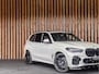 BMW X5 xDrive45e 394PK Automaat High Executive M-Sport | PANO | LASER | TREKHAAK | RIJ ASSISTENT PRO | LEDER |