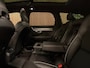 Volvo V90 T8 AWD Plus Dark Long Range | Schuifdak | Harman Kardon | 455pk | Adaptieve Cruise Control | Stoelverwarming voor+achter | Stuurwielverwarming | 19 Inch | Full LED Meesturende koplampen | Pilot Assist | BLIS Dode Hoek Detectie | Elektrische voorstoelen geheugen | R-Design Contourstoelen Nappa Leder met wit stiksel en bies | Zitting verlenging voorstoelen | Lederen Dashboard | Keyless Drive | Parkeersensoren voor+achter | Privacy Glass | Elektrisch bedienbare achterklep | Geïntegreerde zongordijnen achterportieren | Verlichte instaplijsten | DAB Radio | Apple Carplay/Android Auto | Volvo On Call met mobiele App functie | Denim Blue Black Metallic |