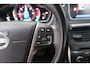 Volvo V40 1.6 D2 Momentum Automaat - N.A.P. Airco, Cruise, PDC, Carplay, Virtual display, Trekhaak.