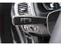 Volvo V40 1.6 D2 Momentum Automaat - N.A.P. Airco, Cruise, PDC, Carplay, Virtual display, Trekhaak.