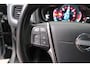 Volvo V40 1.6 D2 Momentum Automaat - N.A.P. Airco, Cruise, PDC, Carplay, Virtual display, Trekhaak.