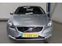 Volvo V40 1.6 D2 Momentum Automaat - N.A.P. Airco, Cruise, PDC, Carplay, Virtual display, Trekhaak.