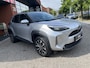 Toyota Yaris Cross 1.5 Hybrid 115 First Edition // ADAPT. CRUISE // KEYLESS // APPLE-ANDROID AUTO // CAMERA+SENSOREN // STOELVERWARMING //