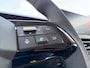 Peugeot e-Expert Combi L2 75kWh 136pk | 9-persoons | Achterdeuren met ramen | Multimedia | NAVI | Apple Carplay | Android Auto | Achteruitrijcamera | Bestuurdersstoel comfort met armsteun | 17 inch design doppen op stalen velg | van €62.595 voor €48.205 incl. BTW rijklaar | TAXI ombouw mogelijk