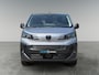 Peugeot e-Expert Combi L2 75kWh 136pk | 9-persoons | Achterdeuren met ramen | Multimedia | NAVI | Apple Carplay | Android Auto | Achteruitrijcamera | Bestuurdersstoel comfort met armsteun | 17 inch design doppen op stalen velg | van €62.595 voor €48.205 incl. BTW rijklaar | TAXI ombouw mogelijk