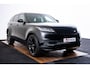 Land Rover Range Rover Velar 2.0 P250 Turbo AWD S Trekhaak - Panormamadak - Black Pack - Adaptive Dynamics - 21 inch - Leder - PDC - Meridian - Navigatie