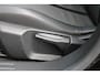 Peugeot e-2008 EV Allure 50 kWh ACHTERUITRIJCAMERA - CARPLAY - SOH 91,8%