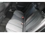 Peugeot e-2008 EV Allure 50 kWh ACHTERUITRIJCAMERA - CARPLAY - SOH 91,8%