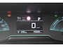 Peugeot e-2008 EV Allure 50 kWh ACHTERUITRIJCAMERA - CARPLAY - SOH 91,8%