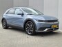 Hyundai Ioniq 5 Connect 77.4 kWh / SOH 100% / Fabrieksgarantie tot 03-2028 / Dealer onderhouden / CCS snelladen / Warmtepomp / Trekgewicht 1600 kg / WLTP bereik 507 km bereik stad 507 km / Stuur- Stoel & Achterbank verwarming / Achteruitrijcamera / Elektrische achterklep / Apple Carplay Android Auto /
