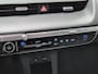 Hyundai Ioniq 5 Connect 77.4 kWh / SOH 100% / Fabrieksgarantie tot 03-2028 / Dealer onderhouden / CCS snelladen / Warmtepomp / Trekgewicht 1600 kg / WLTP bereik 507 km bereik stad 507 km / Stuur- Stoel & Achterbank verwarming / Achteruitrijcamera / Elektrische achterklep / Apple Carplay Android Auto /