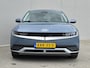 Hyundai Ioniq 5 Connect 77.4 kWh / SOH 100% / Fabrieksgarantie tot 03-2028 / Dealer onderhouden / CCS snelladen / Warmtepomp / Trekgewicht 1600 kg / WLTP bereik 507 km bereik stad 507 km / Stuur- Stoel & Achterbank verwarming / Achteruitrijcamera / Elektrische achterklep / Apple Carplay Android Auto /