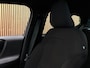 Volvo EX40 Recharge Single Motor Core 69 kWh | Trekhaak | All Season Banden | Stoel en Stuurwielverwarming | Parkeercamera | Parkeersensoren voor+achter | 19 Inch | Zitting verlenging voorstoelen | Google Infotainment | Warmtepomp | Cruise Control | Draadloos telefoon opladen | Climate Control L+R | Regensensor | Automatisch dimmende binnen en buitenspiegels | DAB Radio | Apple Carplay/Android Auto | Volvo On Call met mobiele App functie | Silver Dawn Metallic |