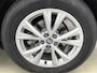 Audi Q3 40 TFSI quattro S Line 190 PK | S-line | Panoramadak | Navigatie | Trekhaak | Navigatie | Sfeerverlichting | Adaptive Cruise Control | Lichtmetalen velgen |