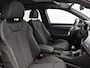 Audi Q3 40 TFSI quattro S Line 190 PK | S-line | Panoramadak | Navigatie | Trekhaak | Navigatie | Sfeerverlichting | Adaptive Cruise Control | Lichtmetalen velgen |