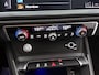 Audi Q3 40 TFSI quattro S Line 190 PK | S-line | Panoramadak | Navigatie | Trekhaak | Navigatie | Sfeerverlichting | Adaptive Cruise Control | Lichtmetalen velgen |