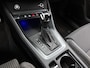 Audi Q3 40 TFSI quattro S Line 190 PK | S-line | Panoramadak | Navigatie | Trekhaak | Navigatie | Sfeerverlichting | Adaptive Cruise Control | Lichtmetalen velgen |