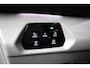 Volkswagen Multivan 1.4 eHybrid 218 pk life 7pers. | Achteruitrijcamera | Apple Carplay | Stoelverwarming |