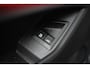 Volkswagen Multivan 1.4 eHybrid 218 pk life 7pers. | Achteruitrijcamera | Apple Carplay | Stoelverwarming |