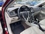 Volvo V40 1.6 T3 Summum Vol leder Memory / Trekhaak / Navigatie