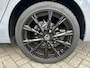 Volkswagen Golf Variant 1.0 eTSI Life Business 110 PK | Automaat | Stoelverwarming | Parkeersensoren | Navigatie | Achteruitrijcamera | Adaptive Cruise Control | Climatronic | Digital Cockpit | LED | 18" Lichtmetaal |