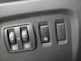 Renault Captur 1.2 TCe Xmod , Camera , Leder, Stoelverwarming, Navi ,Trekhaak enz. Keyless go