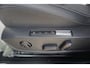 Volkswagen Golf 1.5 eHybrid 204pk Life Edition | SoH 100% | Trekhaak | Navigatie | Keyless
