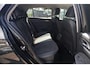 Volkswagen Golf 1.5 eHybrid 204pk Life Edition | SoH 100% | Trekhaak | Navigatie | Keyless
